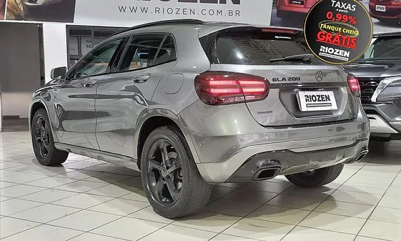 Mercedes-Benz Gla 20...