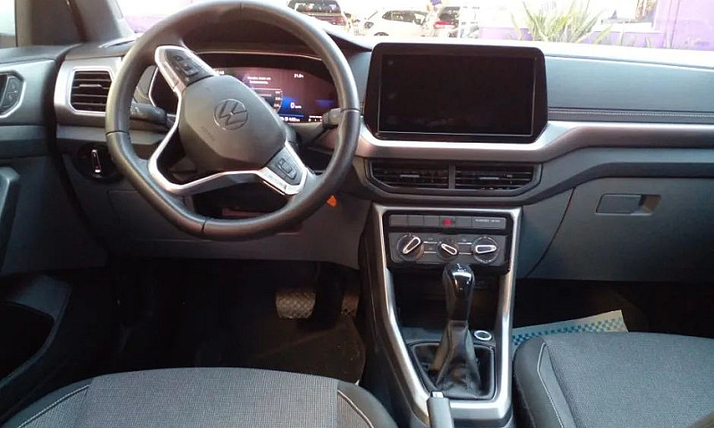 Volkswagen T-Cross 1...