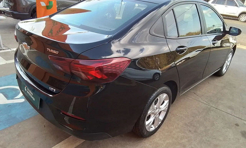 Chevrolet Onix Hatch...