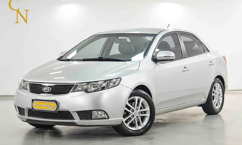 Kia Motors Cerato 1....