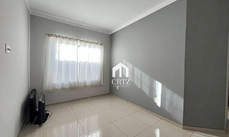 Casa Com 3 Dormitóri...