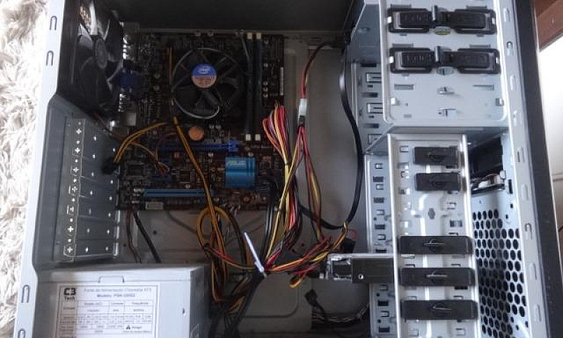 Computador: Intel I5...
