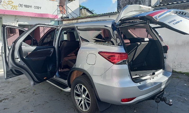 Sw4 Srx 2.8 Diesel 7...