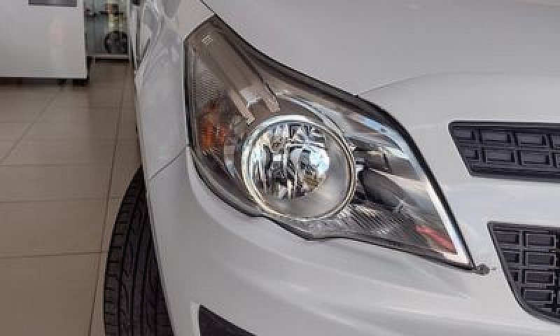 Chevrolet Montana 1....