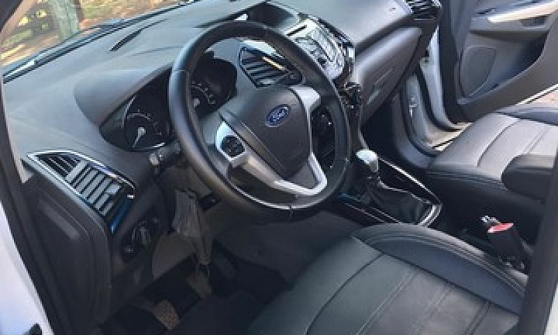 Vende-Se Um Ford/ Ec...