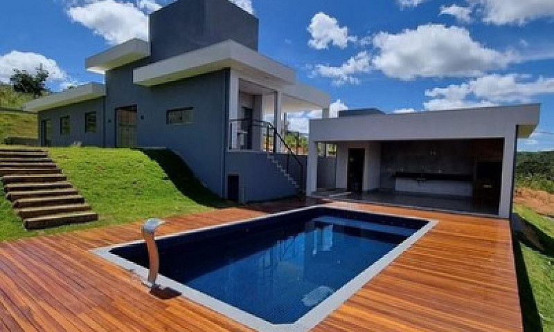 Excelente Casa Nova ...