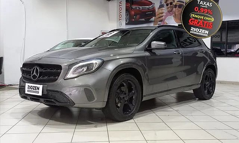 Mercedes-Benz Gla 20...