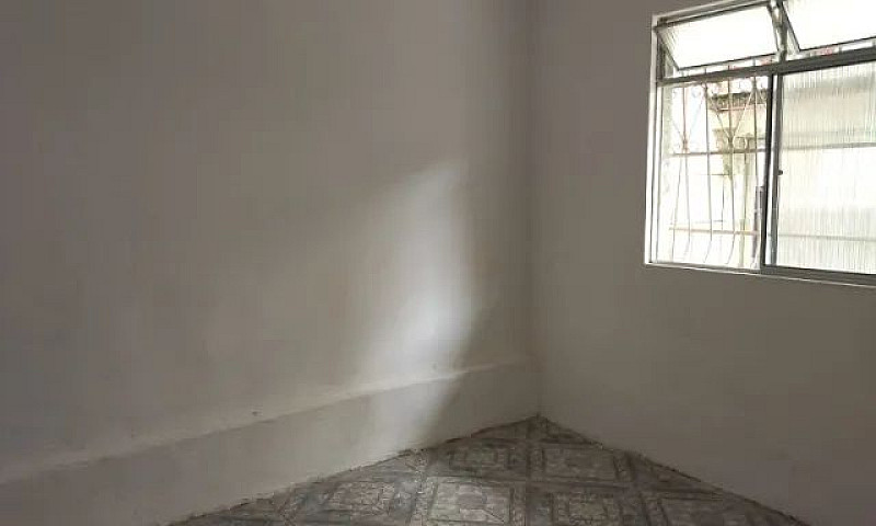Casa No Vale Das Ped...