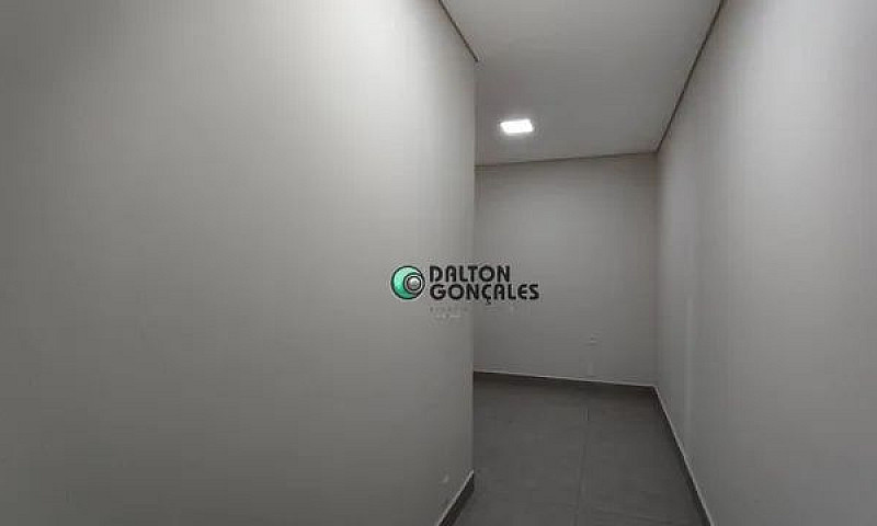 Casa De Condomínio P...