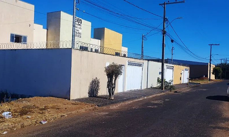 Apartamento À Venda...