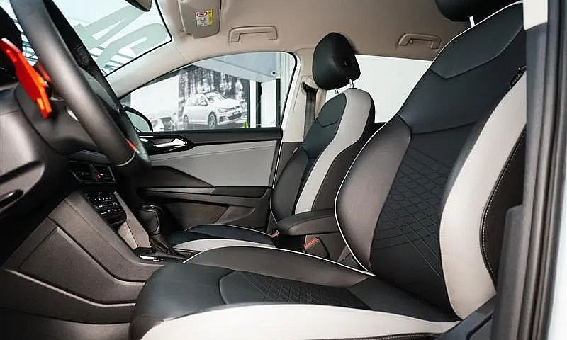 Volkswagen Taos Comf...