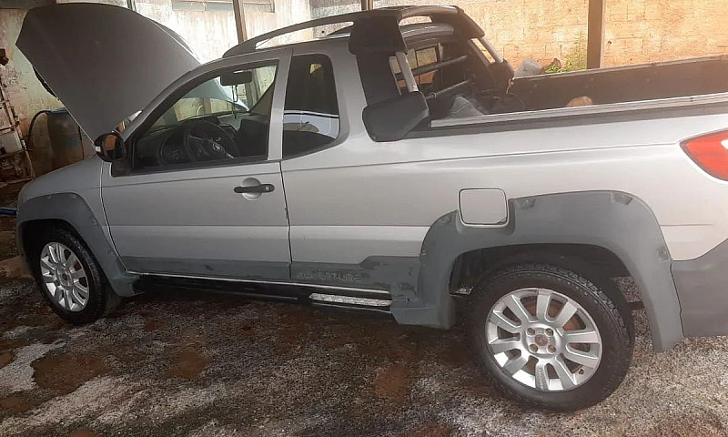 Fiat Strada Adventur...