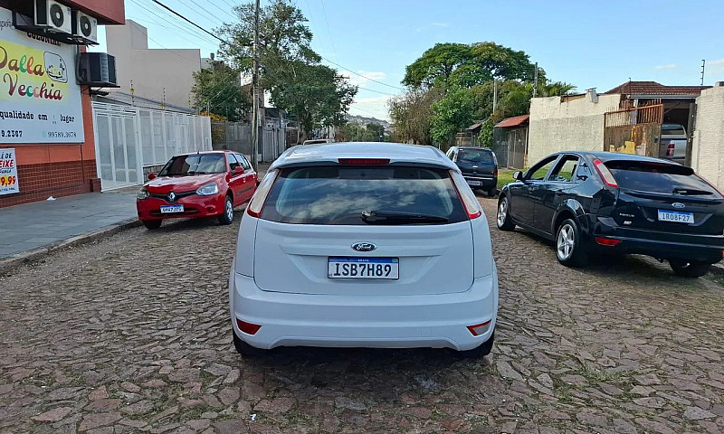 Ford Focus 2.0 16V/ ...