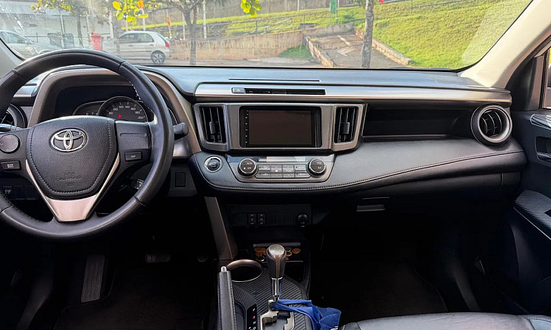 Toyota Rav4 2.0 Top ...