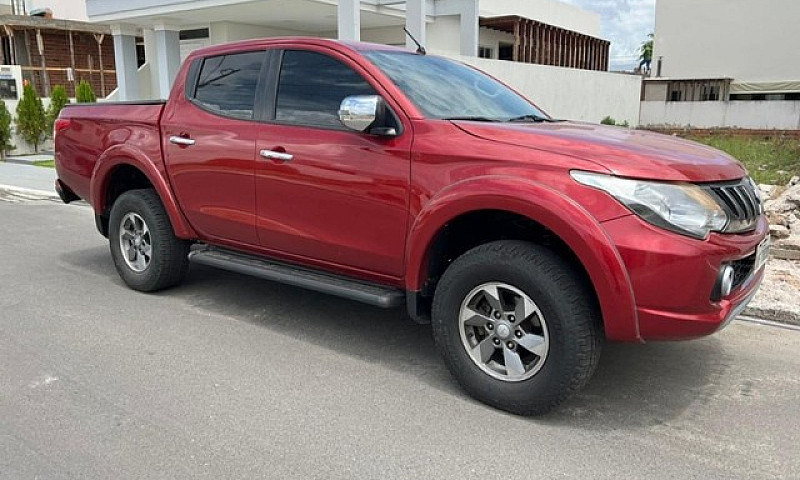 Mitsubishi L200 Trit...