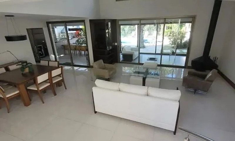 Casa Alto Padrão Par...