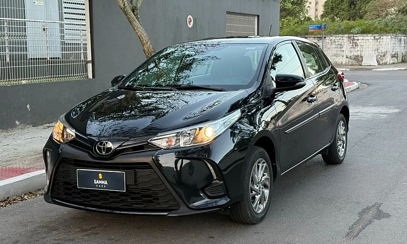Toyota Yaris Xs 1.5 ...
