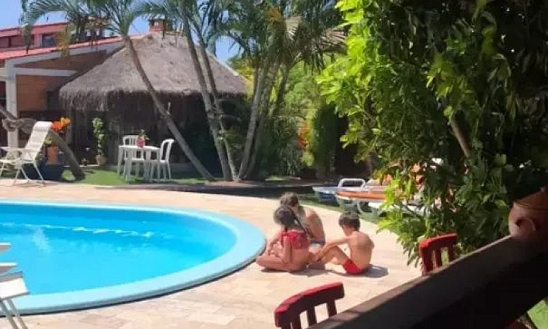Suíte Em Pousada Mob...