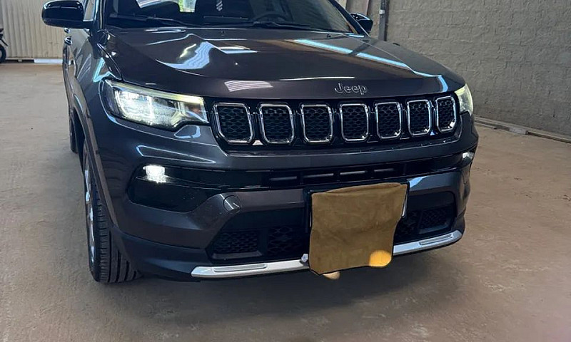 Jeep Compass Longitu...