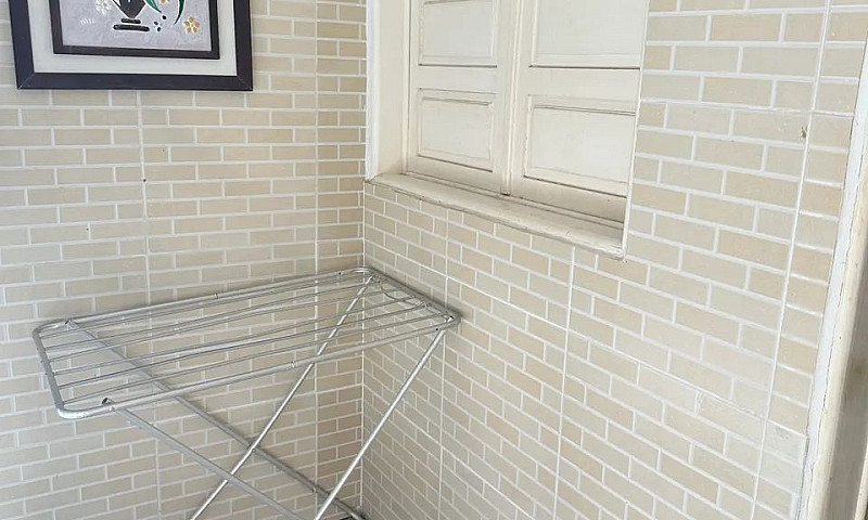 Alugo Apt Mobiliado ...