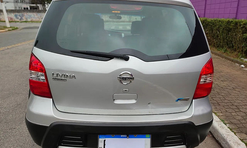 Nissan Livina 1.8 Xg...