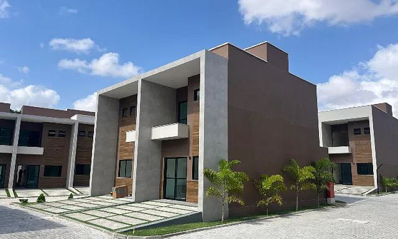 Casa Com Dois Suítes...