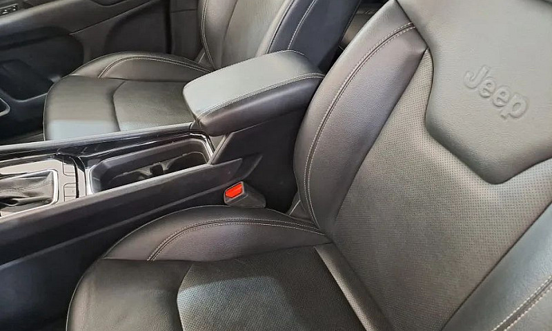 Jeep Compass Long. T...