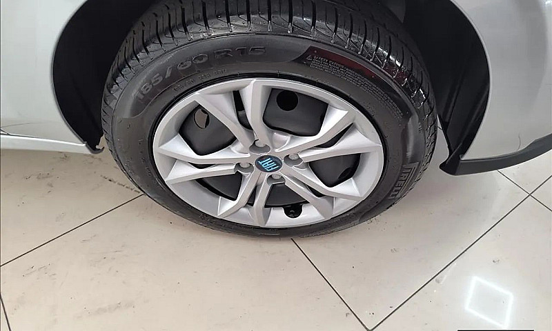 Fiat Argo Drive 1.0 ...