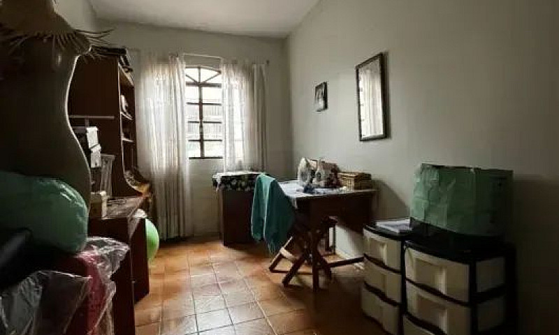 Casa Individual A Ve...