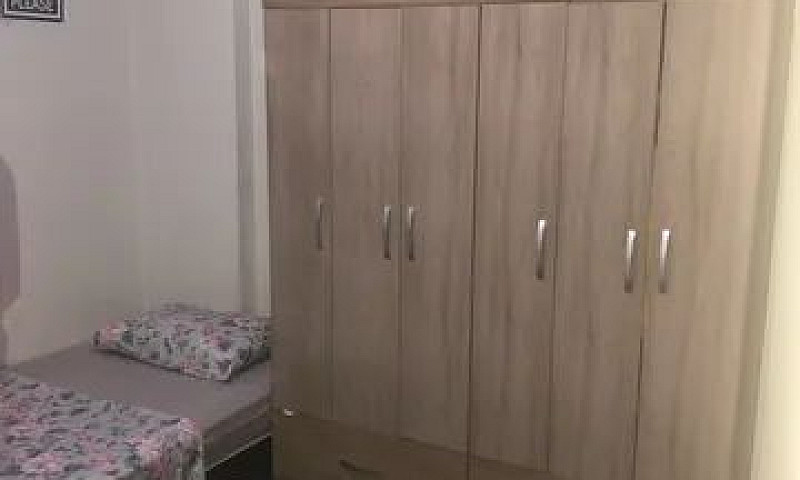 Alugo Vaga Masculina...