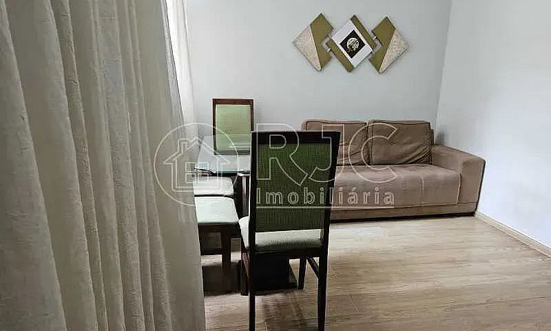 Apartamento - Padrão...