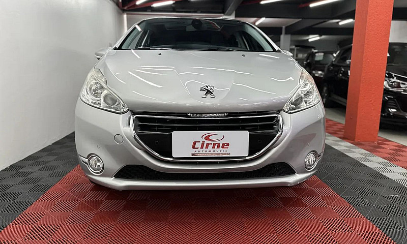Peugeot 208 Griffe 1...