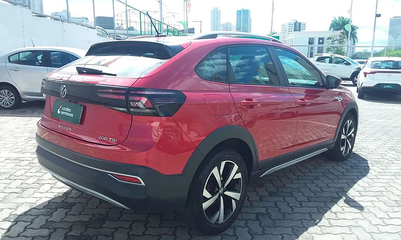 Volkswagen Nivus Hig...