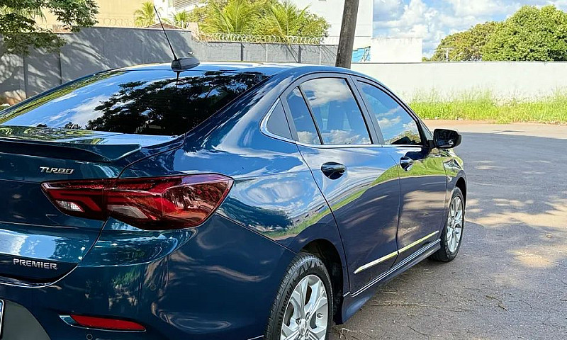 Chevrolet Onix Plus ...