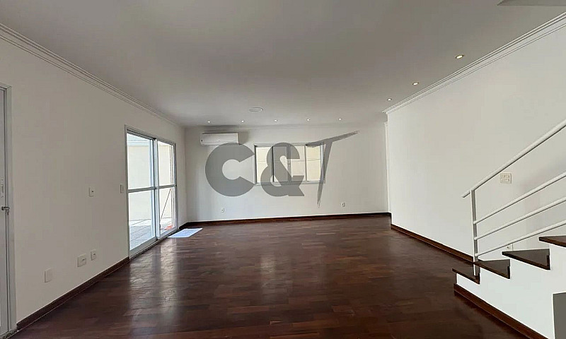 Casa De Condomínio -...