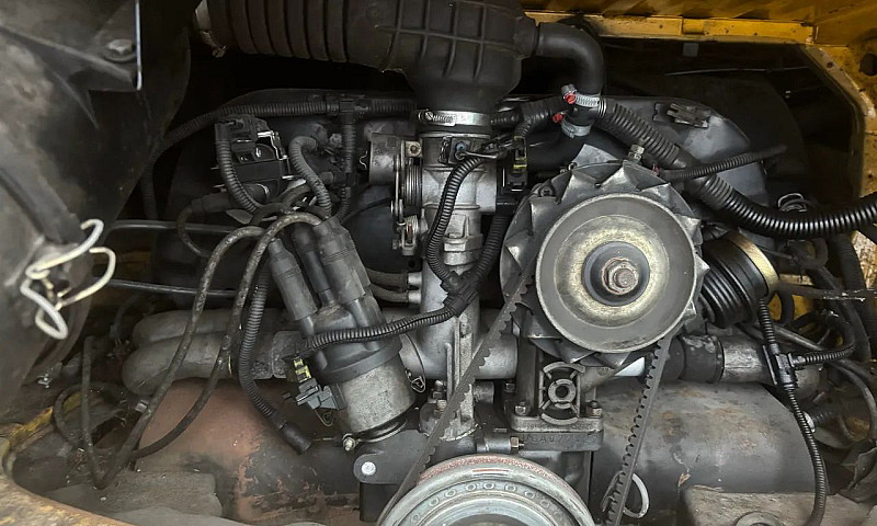 Volkswagen Kombi Fur...