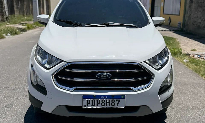 Ford Ecosport Titani...