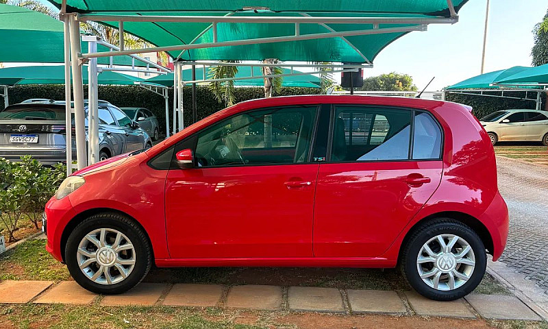 Volkswagen Up! Move ...