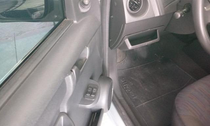 Gm - Chevrolet Celta...