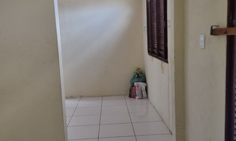 Alugo Casa Ipem Turu...