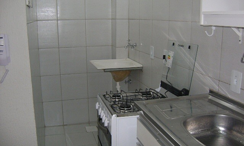 Apt Um Qto Mobiliado...