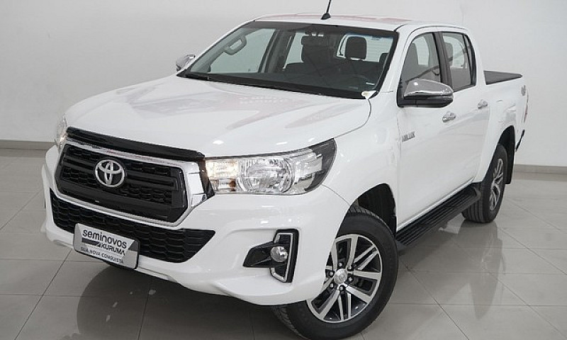Toyota Hilux 2.8 Srv...