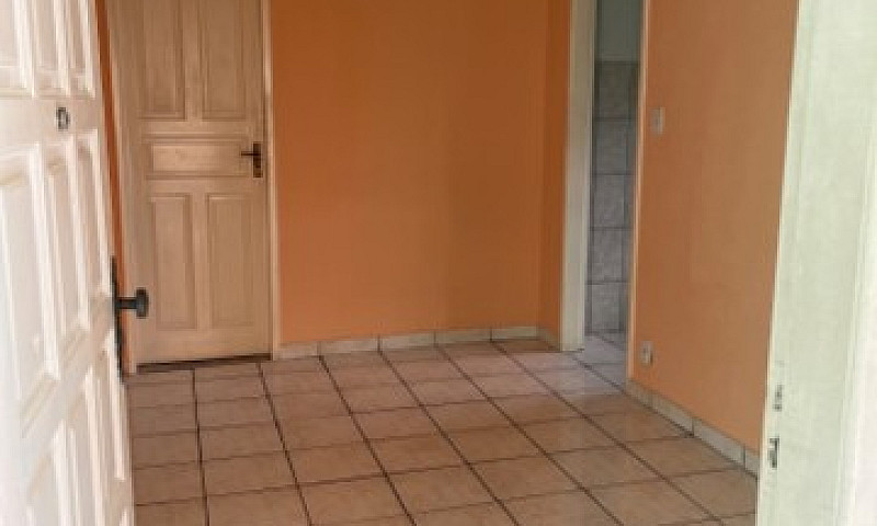 Casa 2 Quartos Para ...
