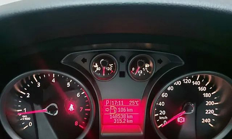 Ford Focus Sed. Ti./...