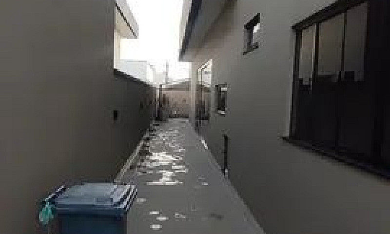 Loco Casa Condomínio...