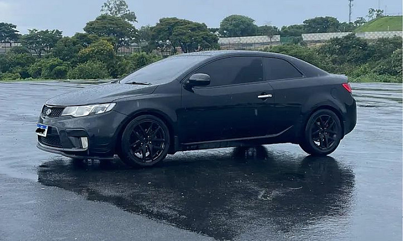 Kia Motors Cerato Ko...