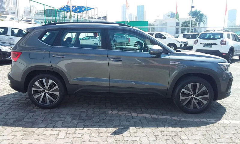 Volkswagen Taos Comf...