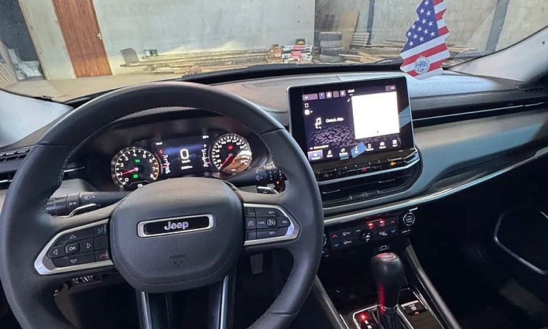 Jeep Compass Longitu...
