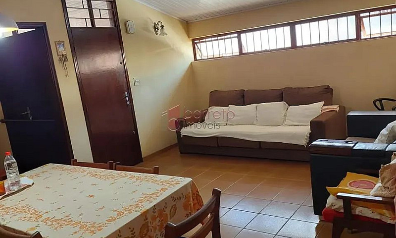 Casa Para Venda E Lo...