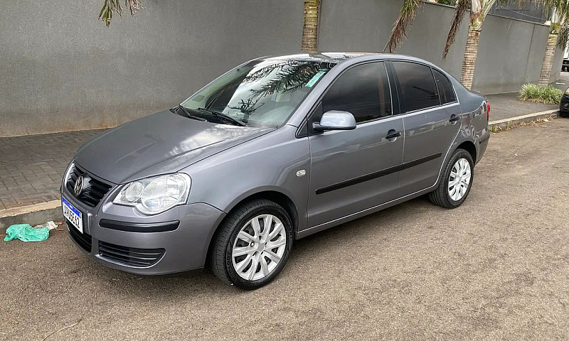 Volkswagen Polo Seda...